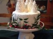 photo 3 white trees cake
